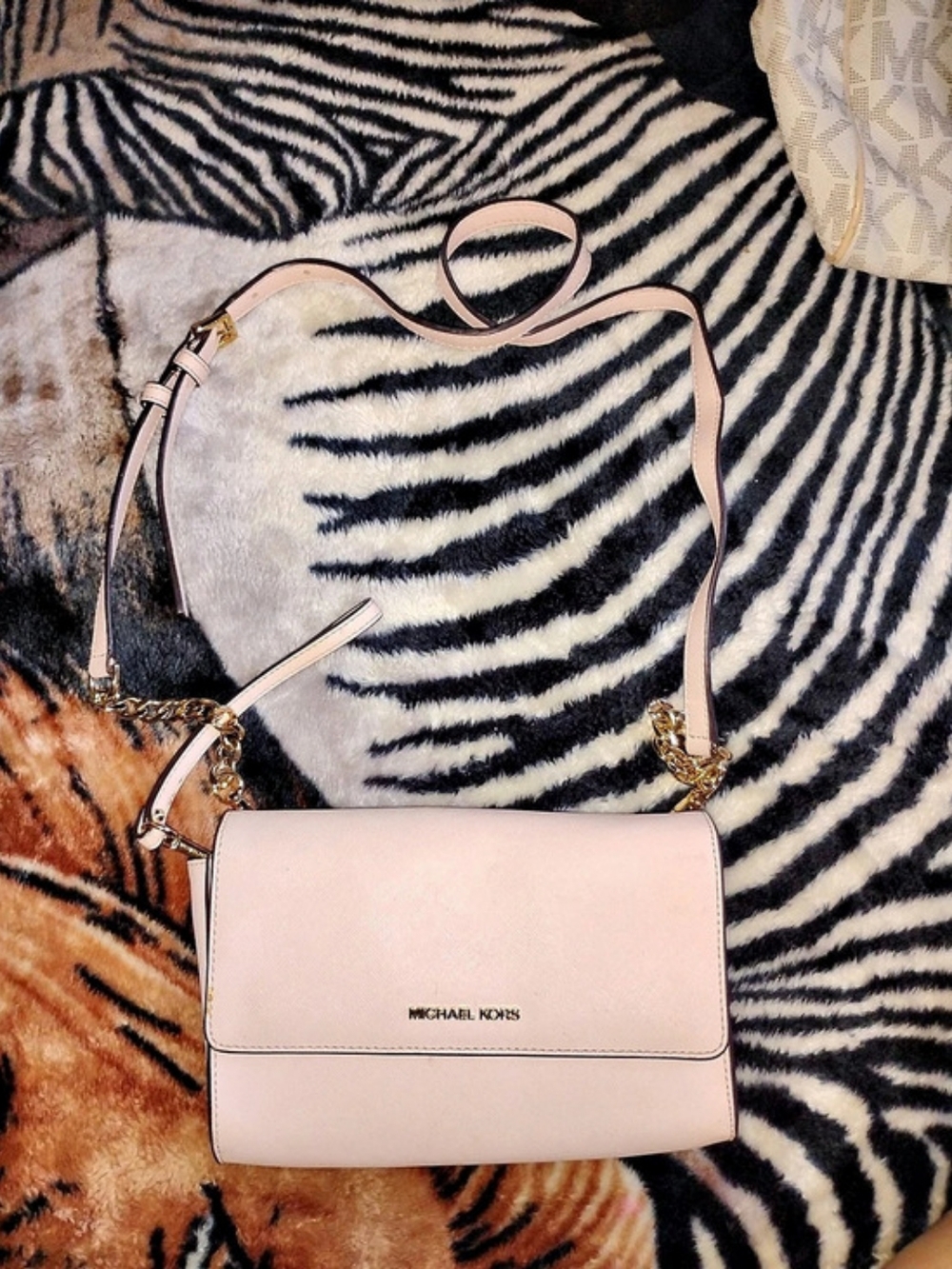 Michael Kors Jet Set Travel 3-in-1 Saffiano Leather Crossbody Pink Crossbody Bag